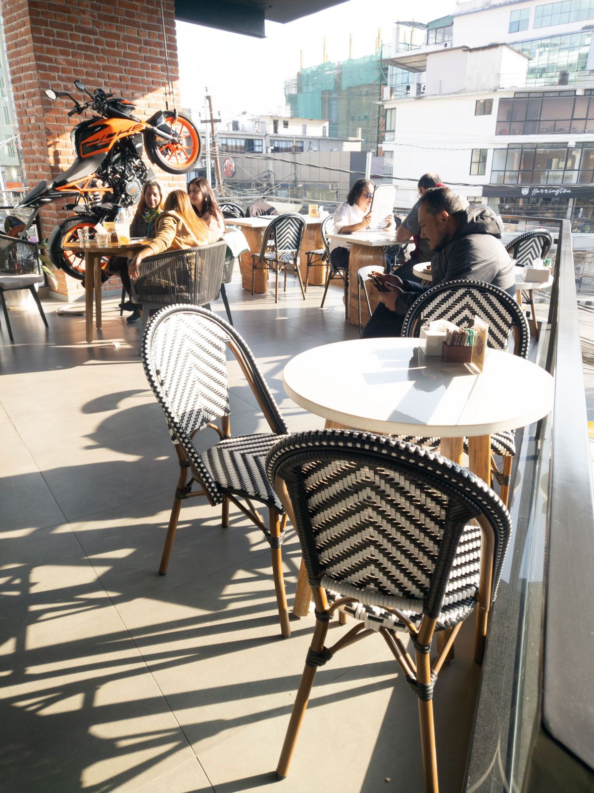 java bikers cafe img 6