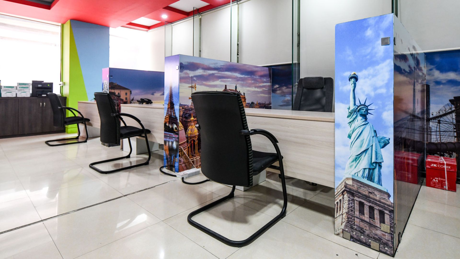 hello travel banner img 1